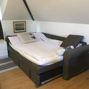 Near The Center With Bathroom And Kitchen Bruxelas